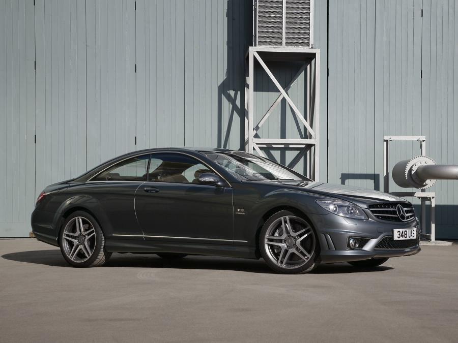  Mercedes-Benz CL65 AMG 2007 года  (UK) (фото 9 из 27)